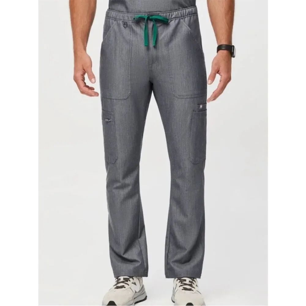 NWOT FIGS Cairo Cargo Scrub Pants Graphite Gray Men’s Size Small